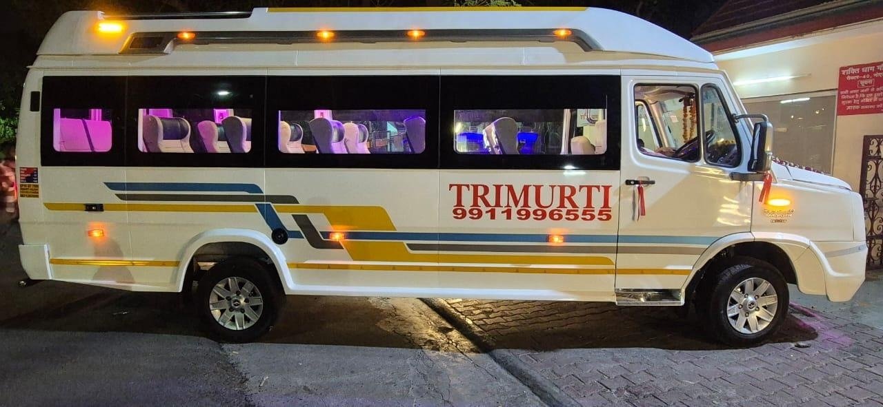 20 Seater Tempo Traveller in Noida