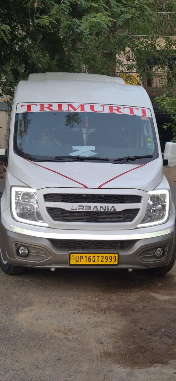 16 seater 2 x 1 luxury urbania in Noida